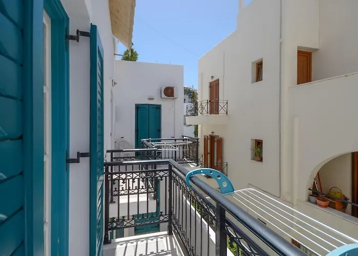 Cozy 1 Naxos Apartman *